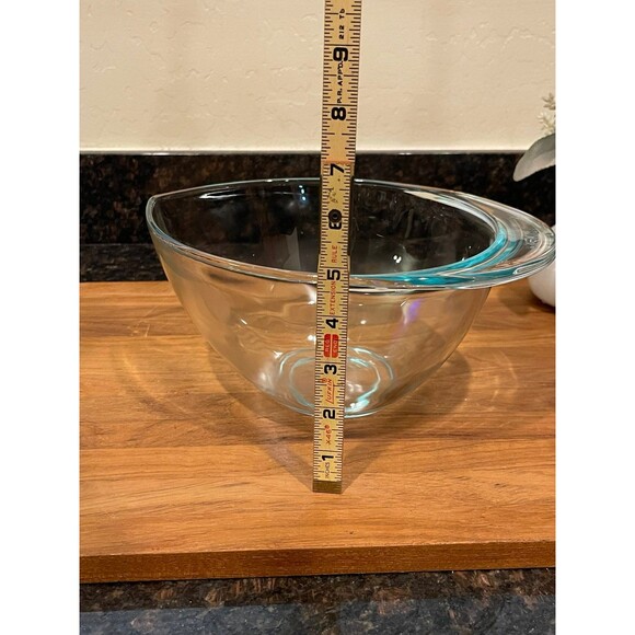 Vintage Pyrex Teal Teardrop Oval Mixing Bowl 2.5QT - Picture 5 of 9